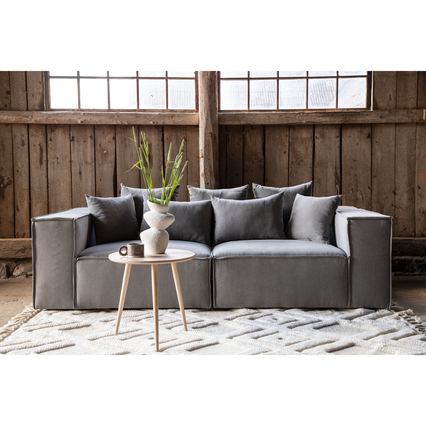 Henrikje 2-Sitzer Sofa Designer Couch Grau